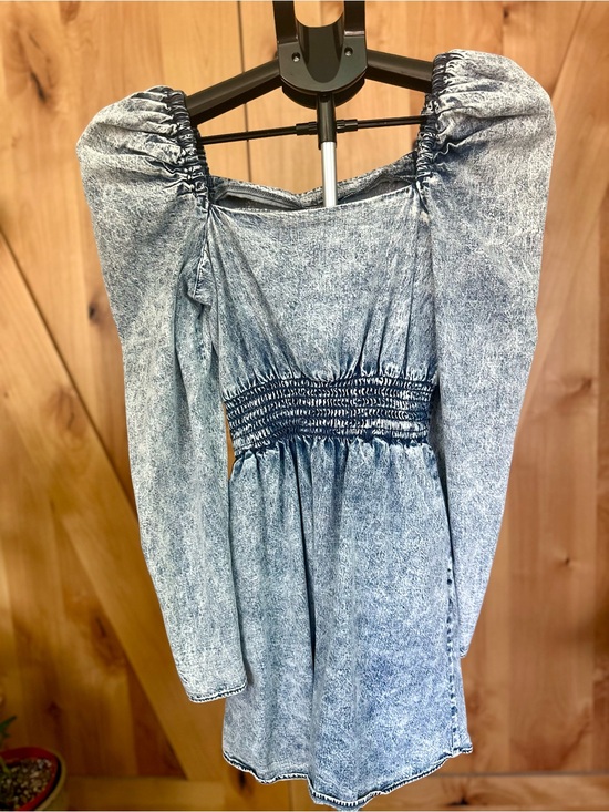 Free People Dresses & Skirts - Free People Molly Acid Wash Smocked Denim Mini Dress in Size XS